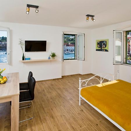 Hvar Sea View Apartment フヴァル エクステリア 写真