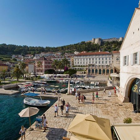 Hvar Sea View Apartment フヴァル エクステリア 写真